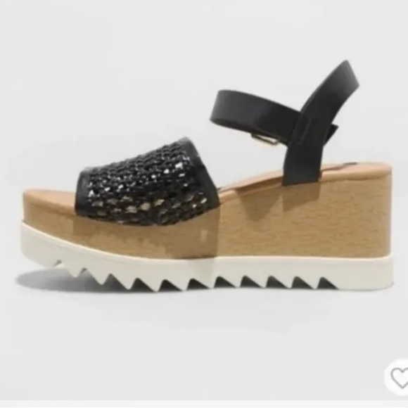 Women's Alba Platform Heels - Universal Thread Black sz 6.5 - Picture 2 of 5